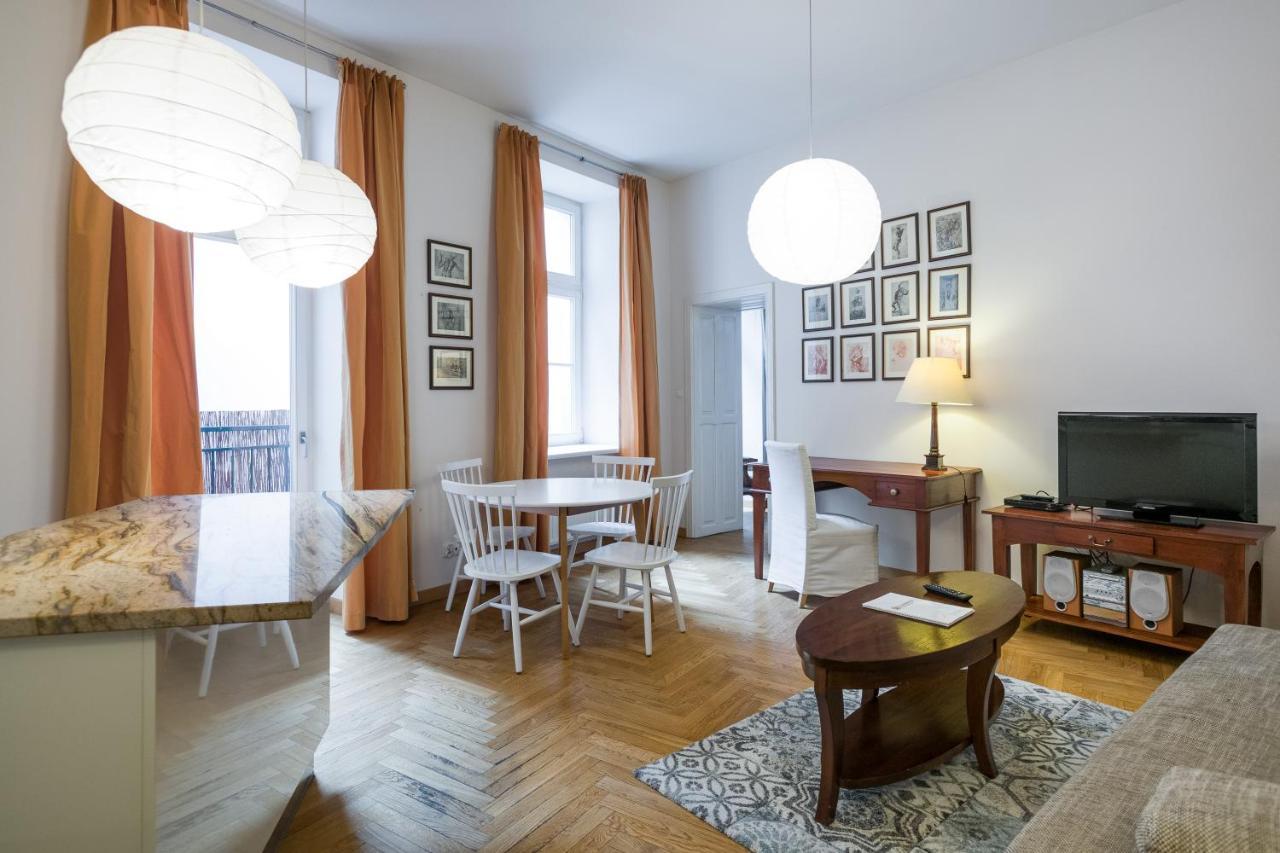 Yourplace Central Apartments كراكوفيا المظهر الخارجي الصورة