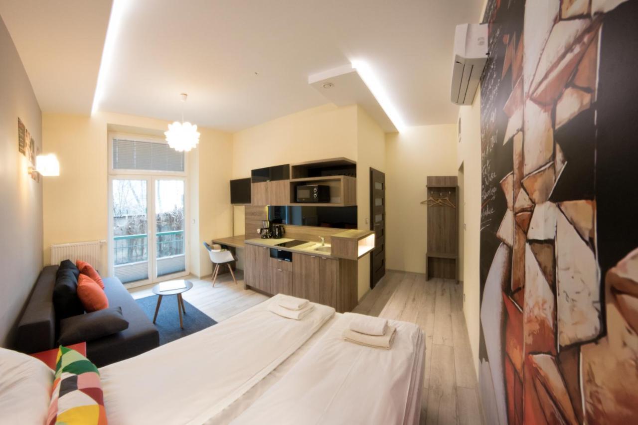 Yourplace Central Apartments كراكوفيا المظهر الخارجي الصورة