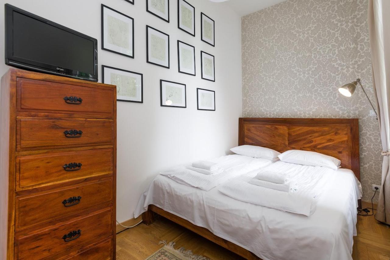 Yourplace Central Apartments كراكوفيا المظهر الخارجي الصورة