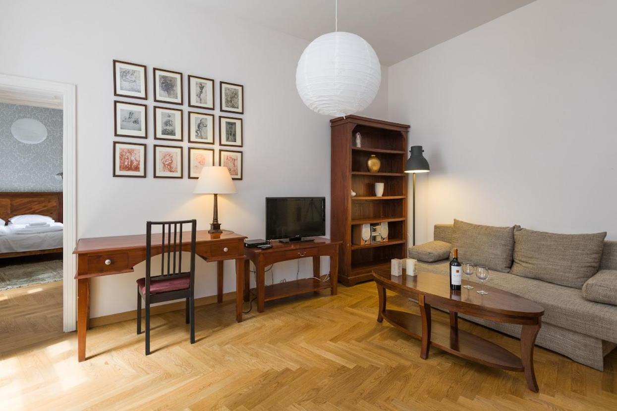 Yourplace Central Apartments كراكوفيا المظهر الخارجي الصورة
