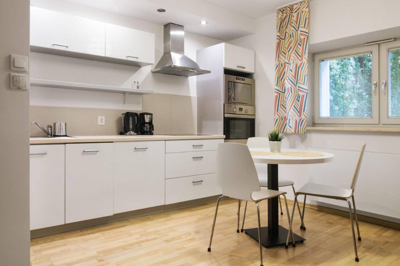 Yourplace Central Apartments كراكوفيا المظهر الخارجي الصورة